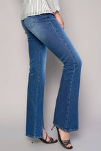 Load image into Gallery viewer, High Rise Front Slit Slim Boot Jeans