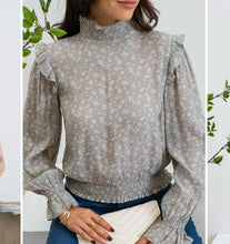 Load image into Gallery viewer, Floral Smocked Turtleneck