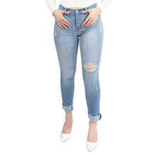 Load image into Gallery viewer, Gail Girlfriend 1822 Denim
